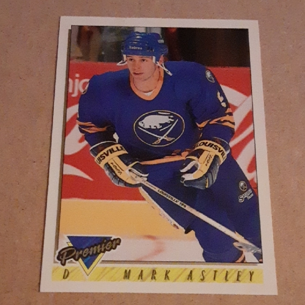 Buffalo Sabres Hockey Rookie Trading Card